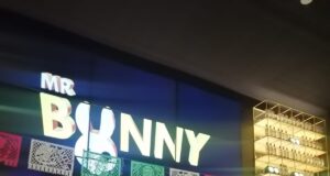 BAR BUNNY ABRE UNA SUCURSAL MAS, AHORA EN ZONA ROSA..