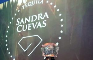 TEQUILA «SANDRA CUEVAS», LA PRESENTACION…